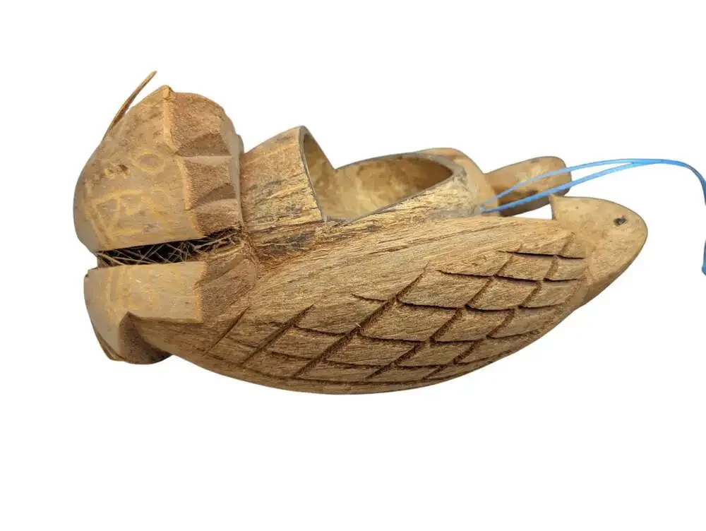 Coconut Shell Bird Feeder Love Birds 9